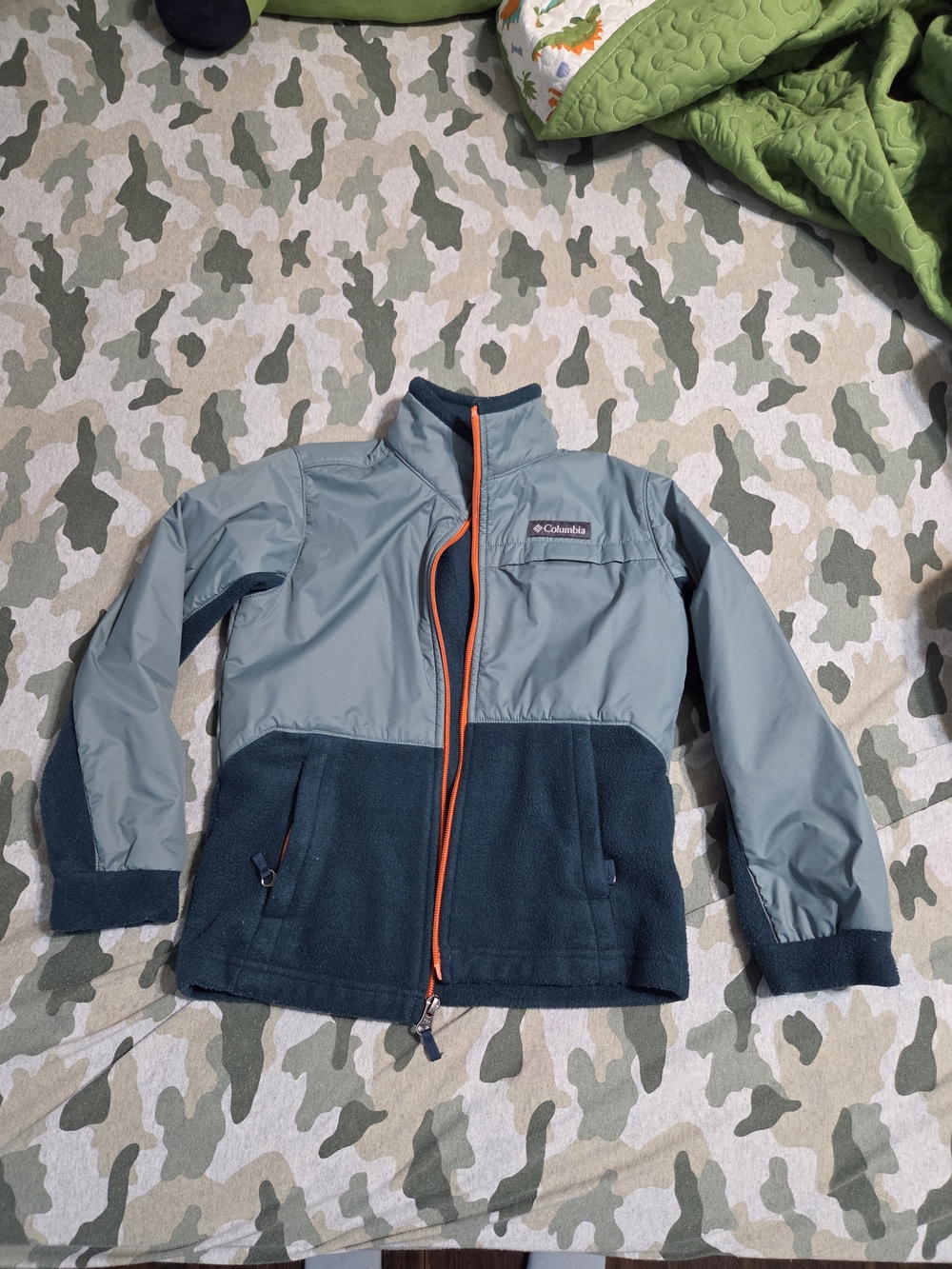 Columbia Two-Tone Green Jacket with Orange Zipper